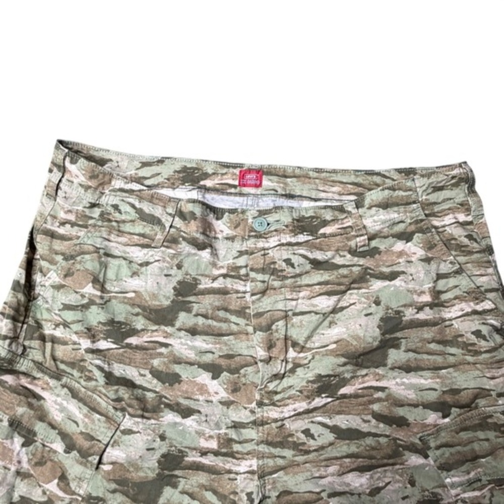 Levis XX Cargo Shorts Mens 40 Green Tiger Stripe Camo Utility Pockets 54756-0007 - Picture 4 of 8